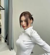 精选精选服务台